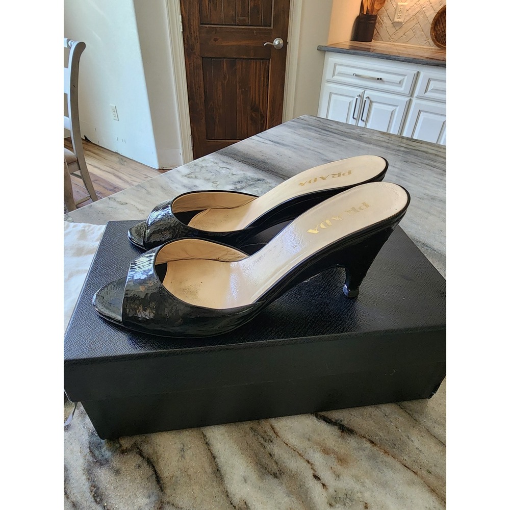 Vintage Prada Black Patent Leather Open Toe Kitten Heel Mules Sandals Size 36.5 - Picture 3 of 12
